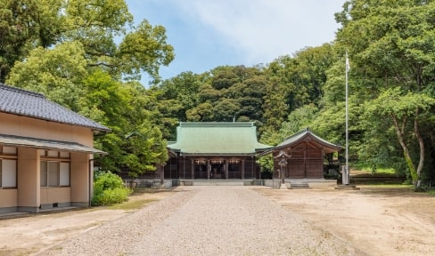 濱田護國神社