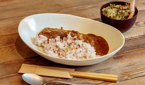 牛すじカレー