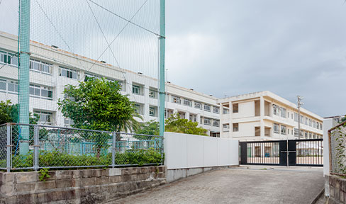 学校