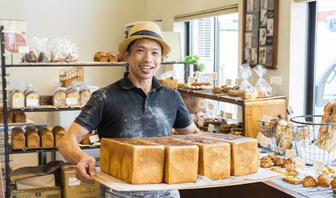 笑顔が素敵な店主