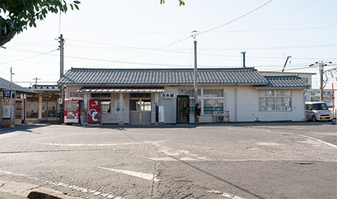 JR乃木駅